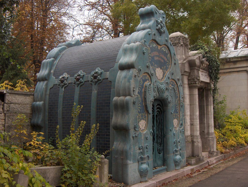 Abandoned crypts in the Jewish cemetery, Budapest