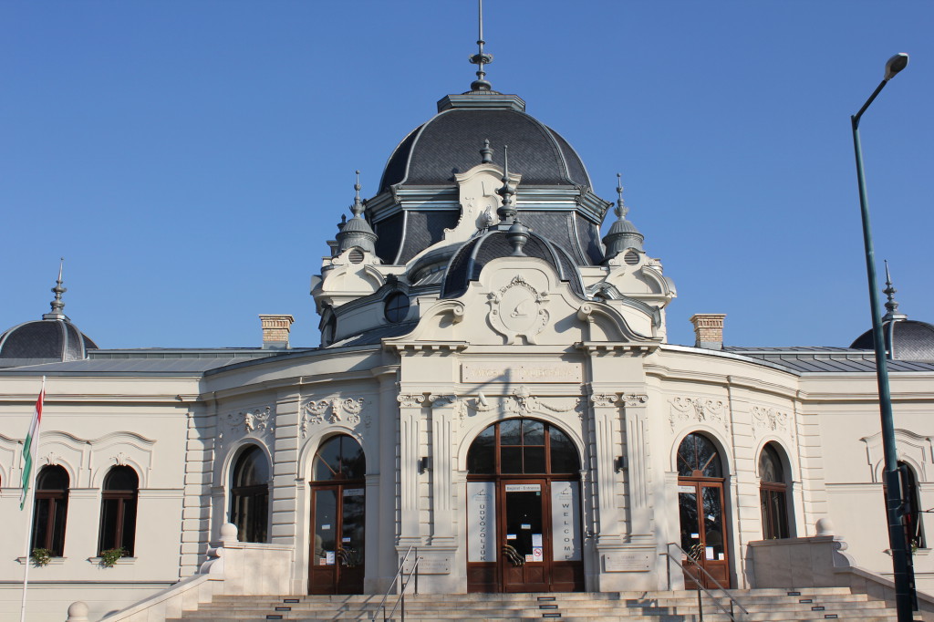 The entrance of the ice skating rink in Budapest