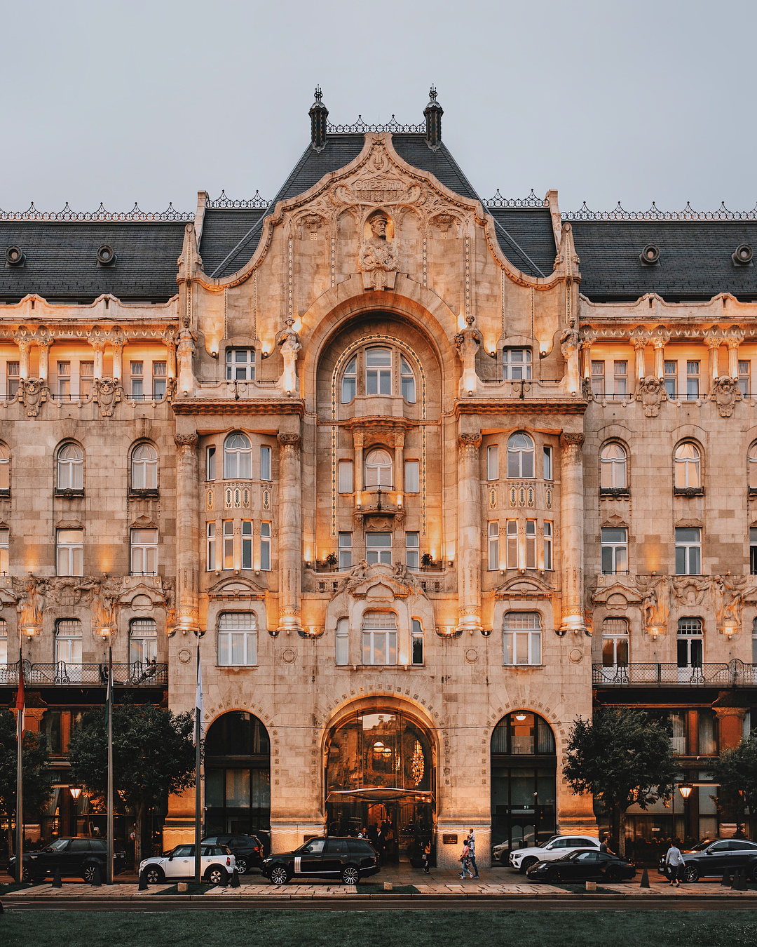 The Four Seasons, facade of an apartment building in Budapest