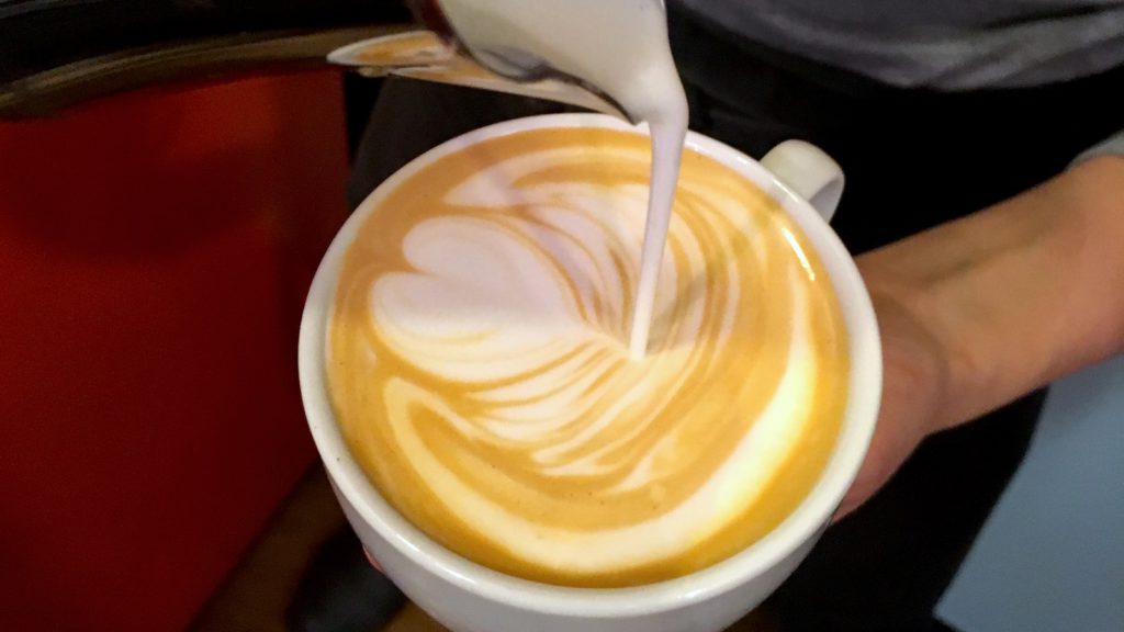 Latte Art in the making - as seen on the Budapest 101 Coffee Tour