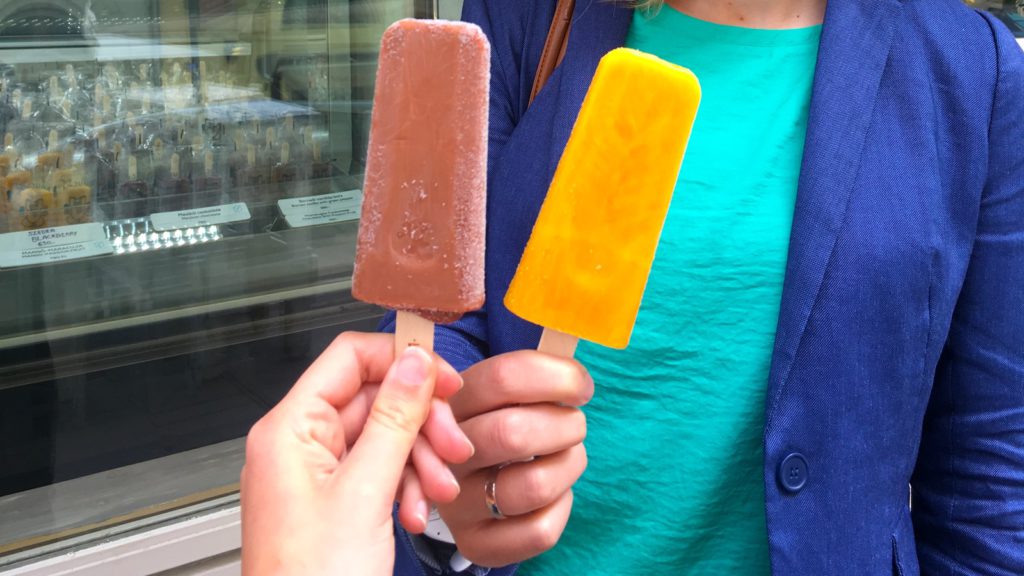 Delicious popsicles by Anjuna in Budapest - Private Tour Budapest