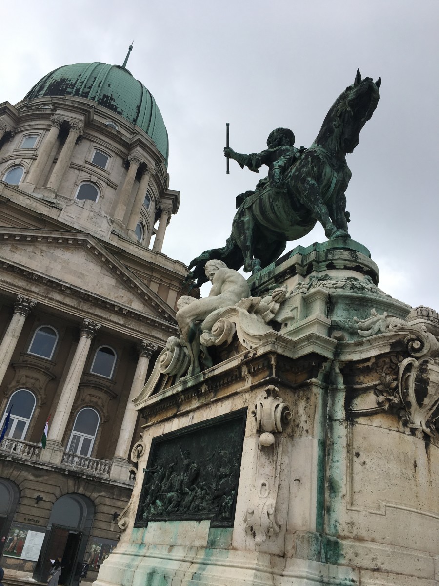 Hidden Gems of Budapest - sculpture of the famous "Pál street boys"